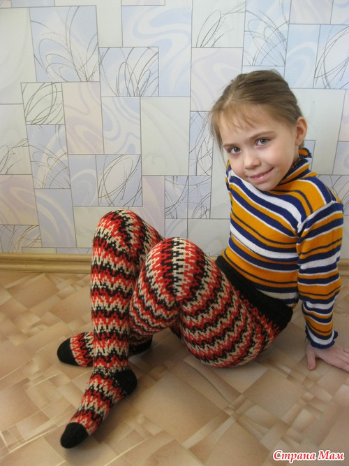 Связала себя колготками Связала себя колготками