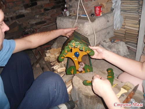 Кормушка в садик своими руками фото 582