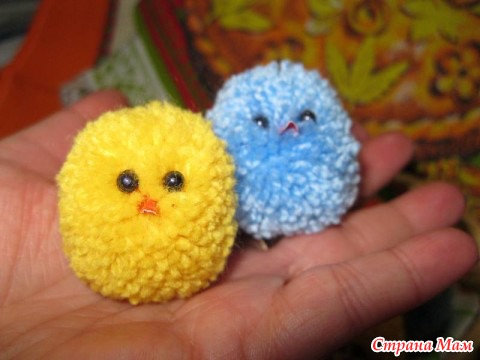 Поделка с нитки цыпленок
