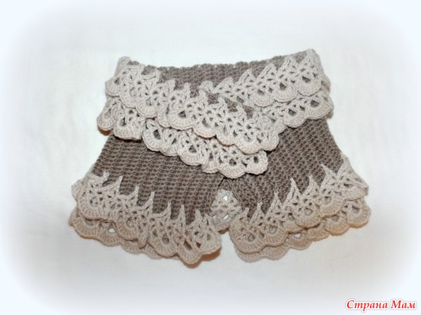  - Austen Lace Muffler