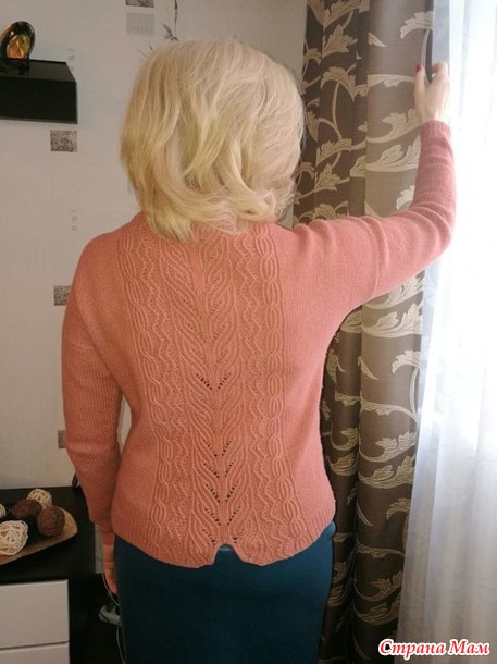 Вязание спицами пуловера с узором на спине Tevara  by Paula Pereira