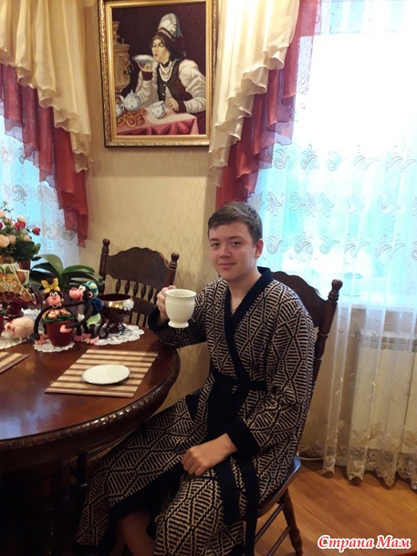 . Мужской махровый халат для сына.