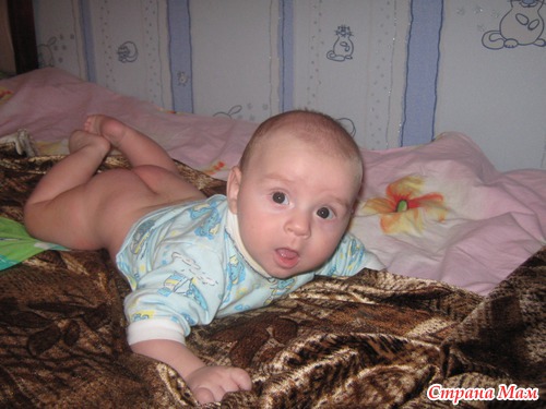 Совместный сон малыша с родителями