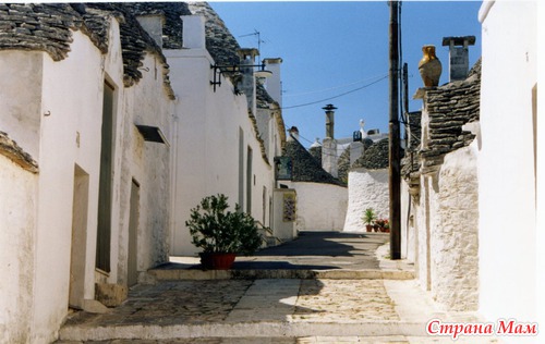 Альберобелло. Апулия (Alberobello. Puglia)