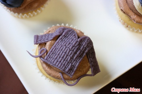 Knit Night Cupcakes. Вкусное вязание