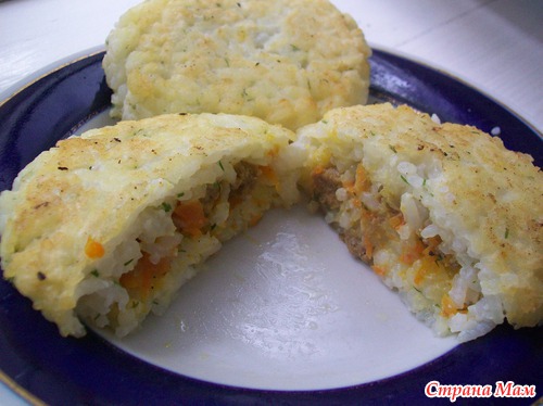 Рисовые котлетки с куриным фаршем и овощами