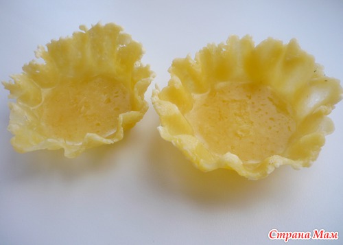 Сырные корзиночки с салатом