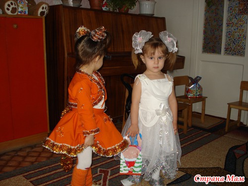 Новогодние костюмы моей дочери