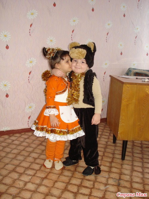 Новогодние костюмы моей дочери