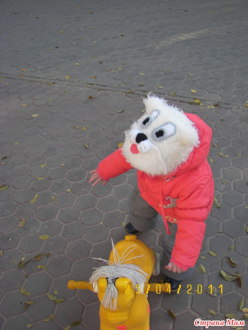 Шапка. То ли собака, то ли кошка!!!