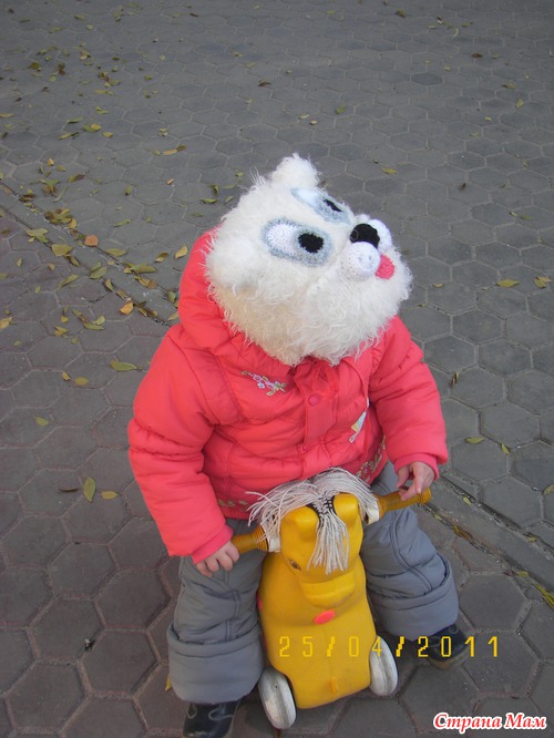 Шапка. То ли собака, то ли кошка!!!