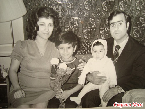 А похожа ли вы на вашу маму?