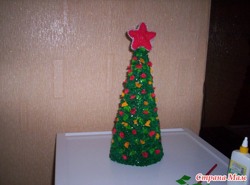 Ёлочка из гофрированной бумаги МК
