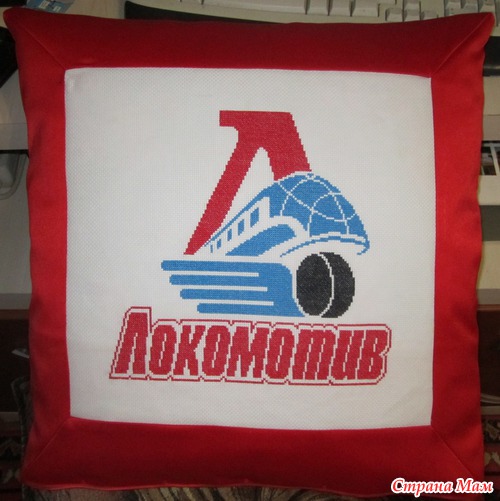 Подушка с логотипом