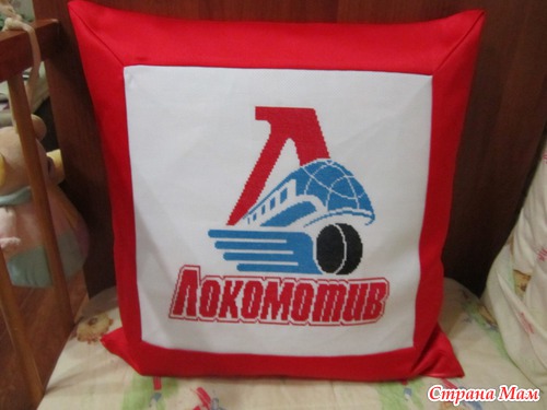 Подушка с логотипом