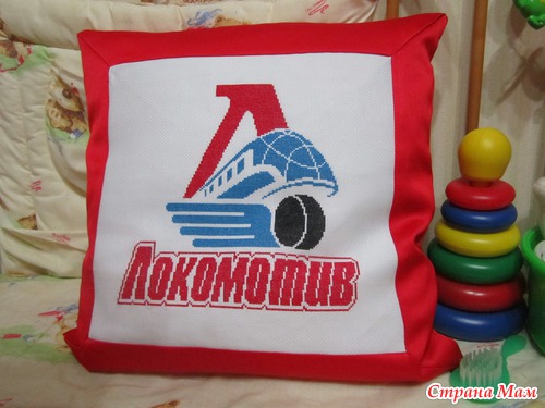 Подушка с логотипом