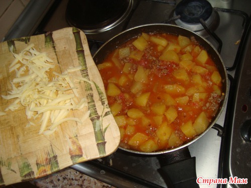 Картошка с помидорами