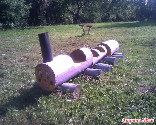 Территория сельской школы