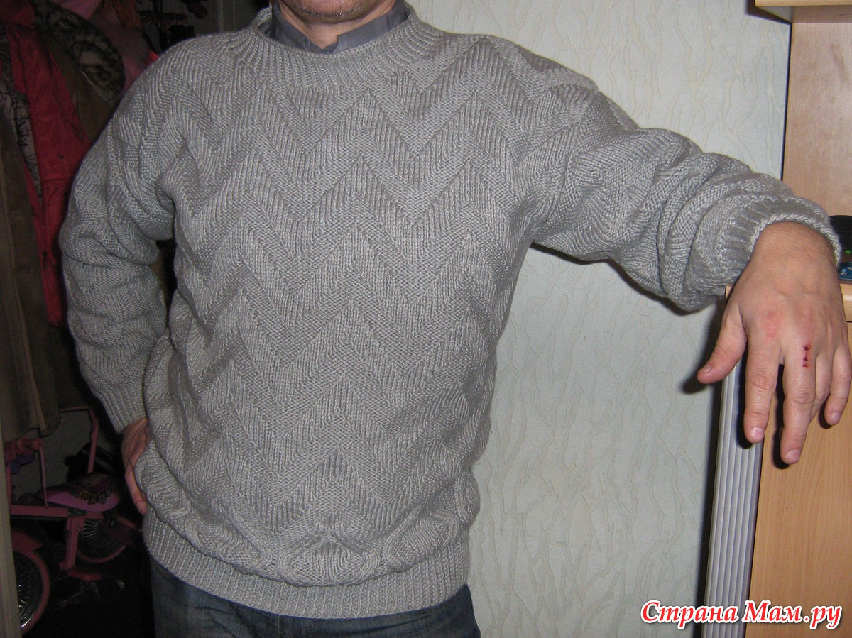 Мужской свитер реглан сверху спицами