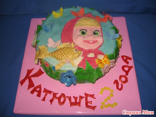 Тортик с аппликацией Машки.