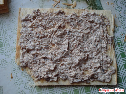 Слоеный рыбный пирог
