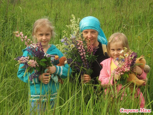 Вот вытащила подруга погулять.