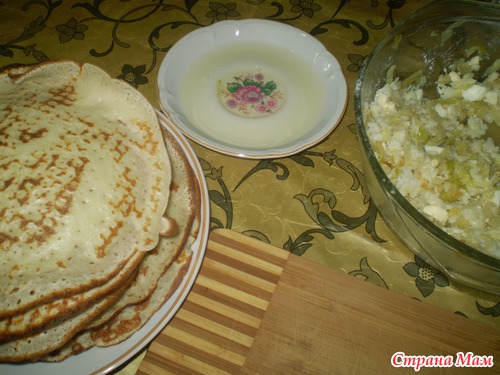 Блинчики - *кружева* с начинкой.