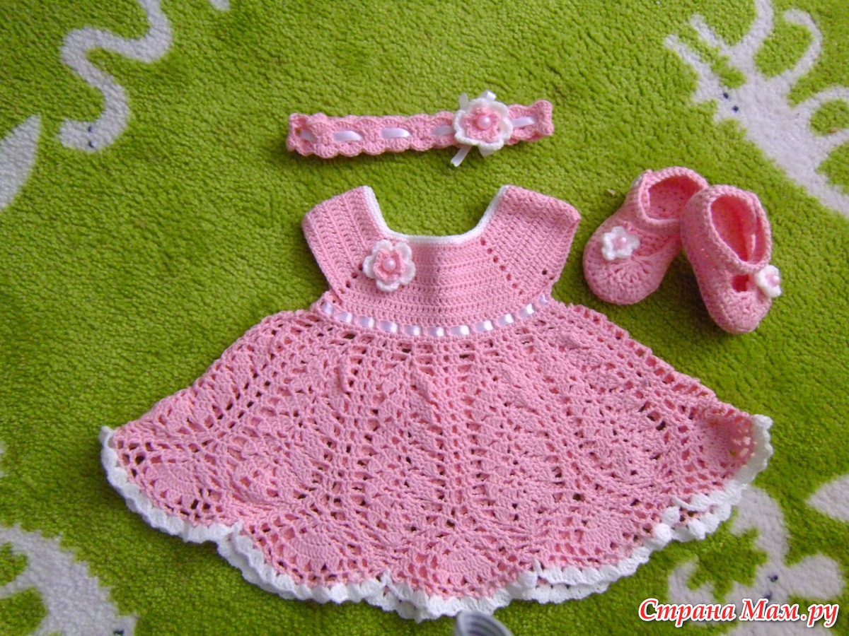 Вязаные платья для малышек
