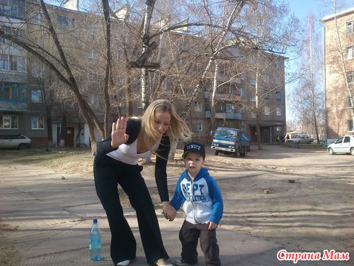 Ну не любит фотографироваться!