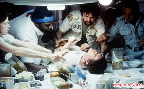 /Alien (1979), /Aliens (1986),  3/Alien3(1992),  4: /Alien: Resurrection (1997)