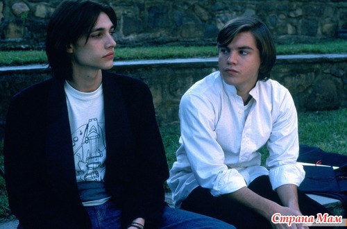   / Imaginary Heroes (2004)