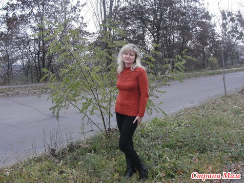 Кофточка CABLE YOKE PULLOVER из Vogue