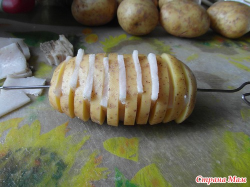 Шашлык из картофеля с салом
