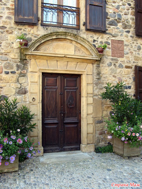 Sainte Eulalie d'Olt. 