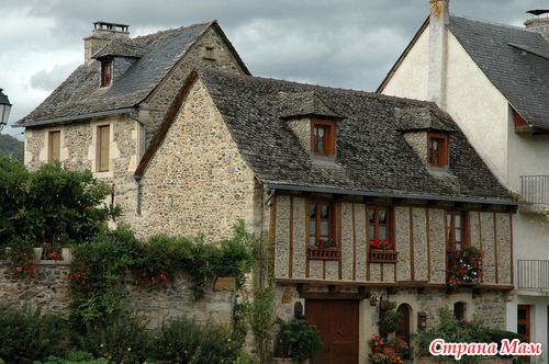  Sainte Eulalie d'Olt. 