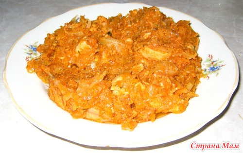 Капуста тушеная с курицей или всё в дело!:)