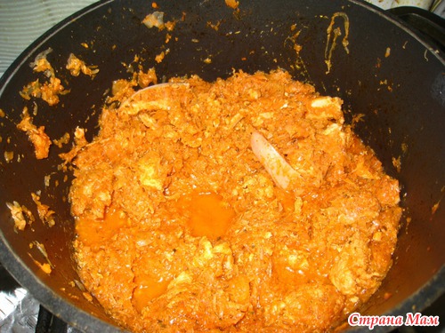 Капуста тушеная с курицей или всё в дело!:)