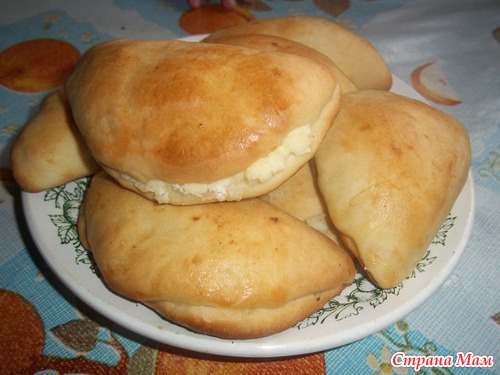 Сочни с творогом и с яблоками