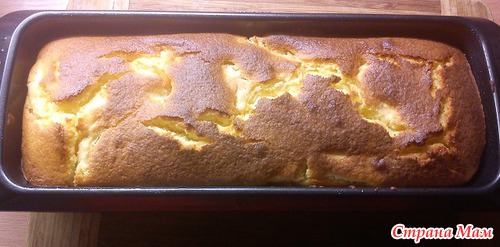 Яблочный пирог с хурмой на кефире... опять глютен и масло фрай :)