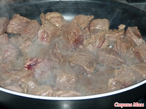 Мясо в горшочках (без майонеза и сыра)