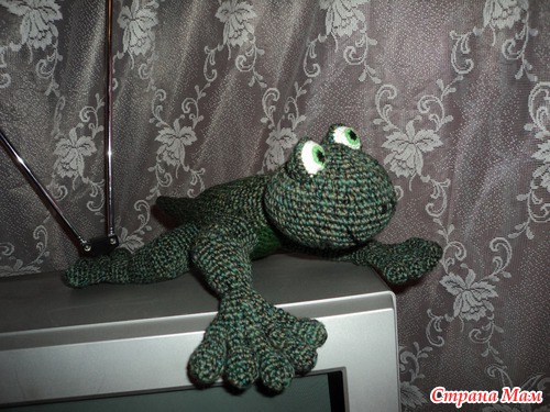 Ящерки и черепашки крючком.