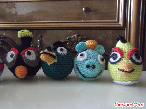    Angry Birds