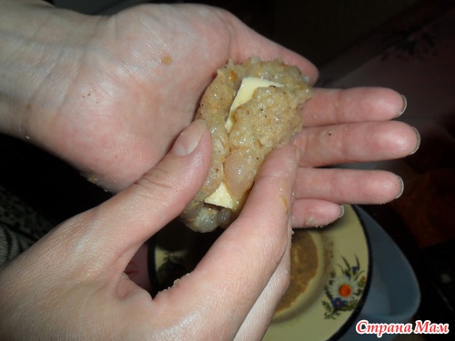 Куриные котлетки с сюрпризом