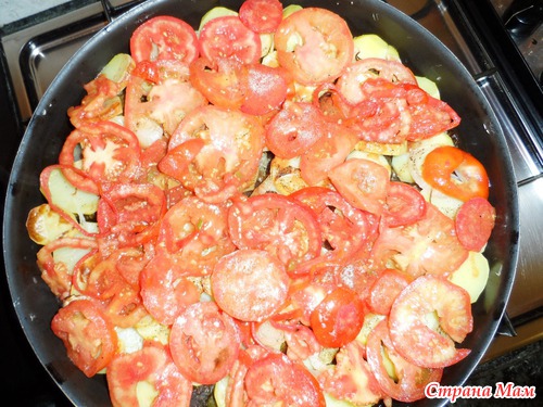 Фарш в виноградных листьях на противне( арабская кухня)