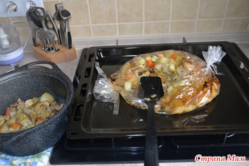Мясо с овощами в духовке