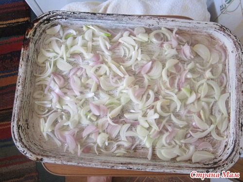 Скумбрия, запечённая с овощами.