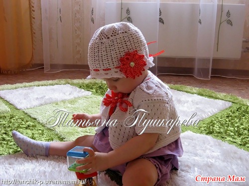Комплект "Нежные листочки" (болеро и панамка)