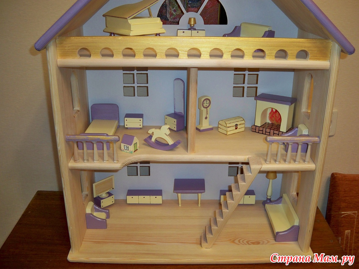 Деревянная мебель для домика кукол