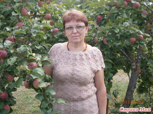 . Кофточка крючком из мохера.