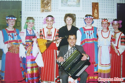 А я и пела)))и плясала)